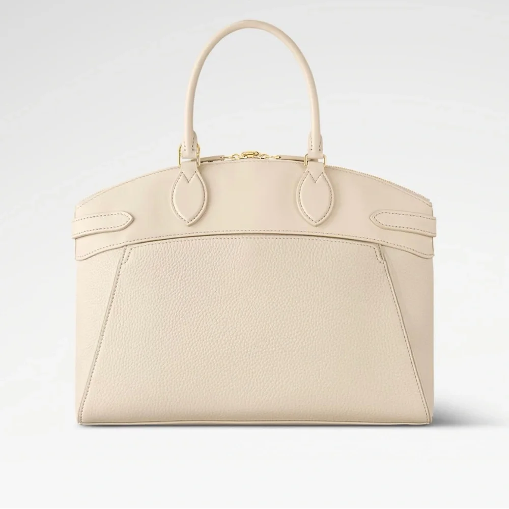 Louis Vuitton Vendôme MM - Picture 6 of 13